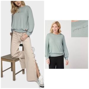 Peace Love World Balloon Slv Comfy Top